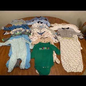 HUGE newborn-3 month sleepers/onsies